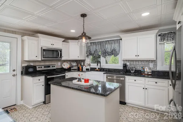 $310,000 | 171 Brown Waterson Road, Cherryville, NC 28021