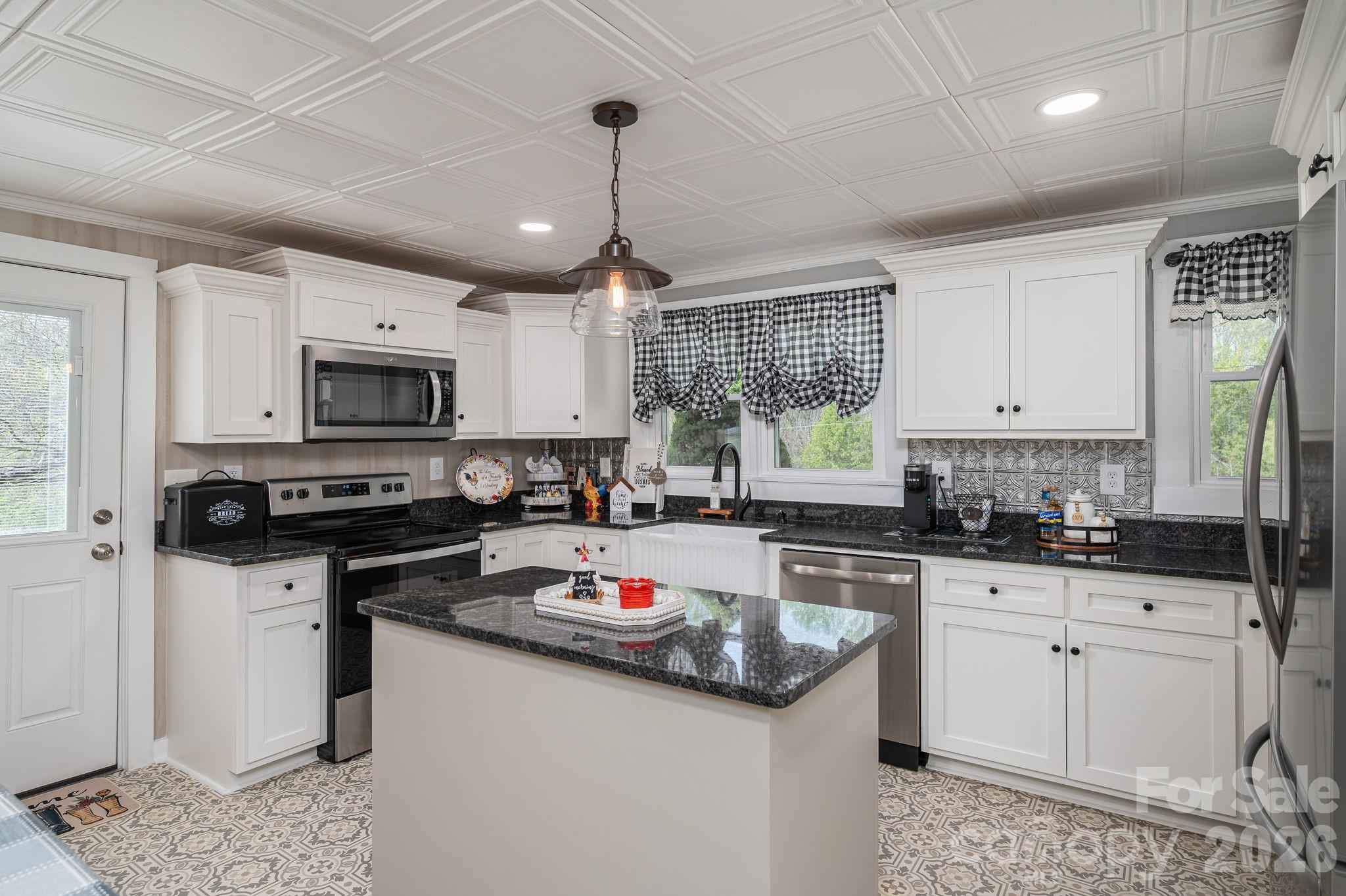 171 Brown Waterson Road Cherryville, NC 28021 - Photo 8 of 48