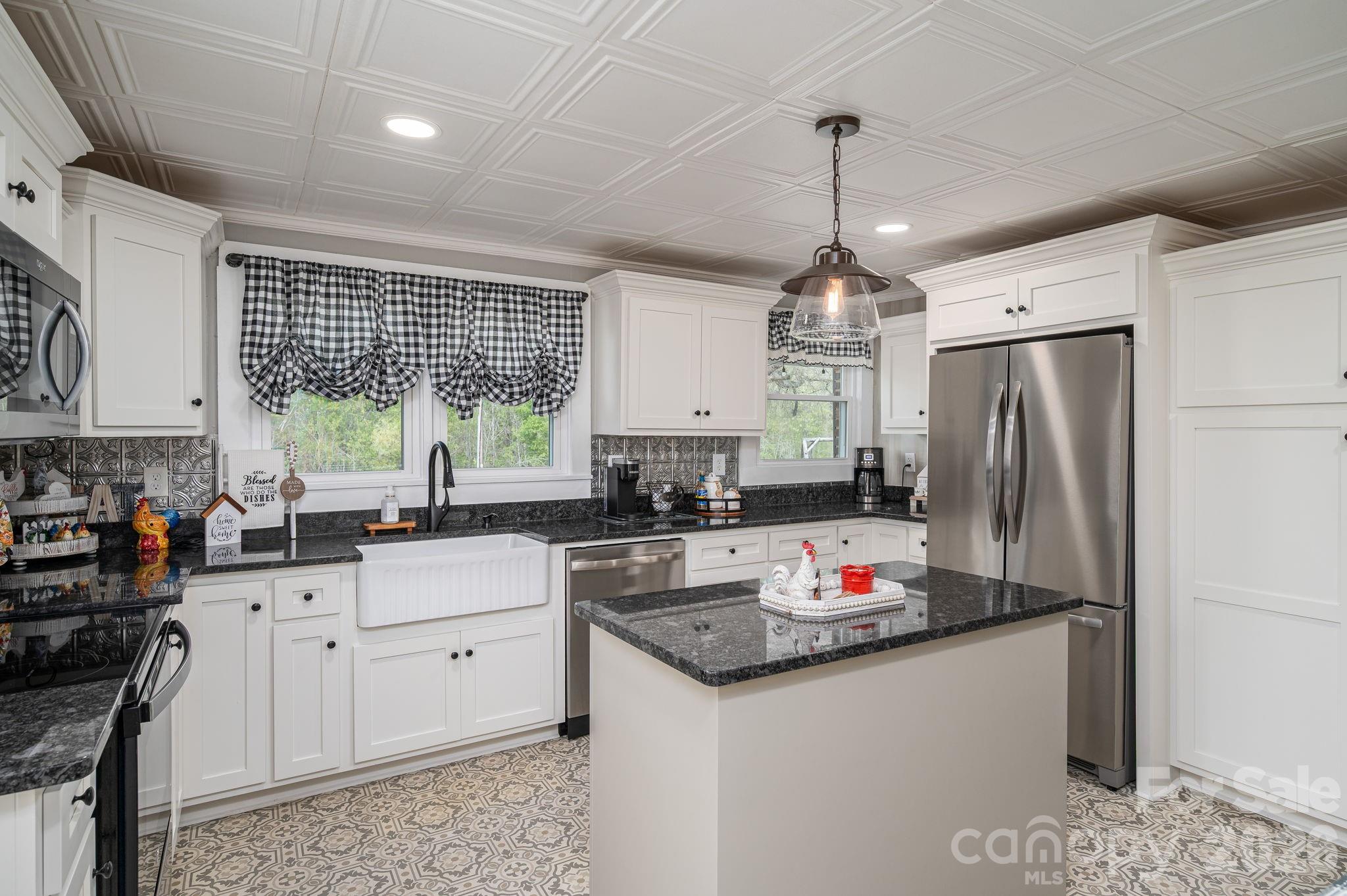 171 Brown Waterson Road Cherryville, NC 28021 - Photo 9 of 48