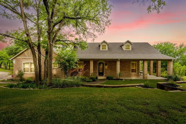 $1,150,000 | 6417 Beacon Vista Circle, Granbury, TX 76049