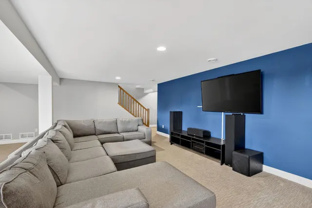 $399,900 | 339 2nd Street, Brooklyn, WI 53521