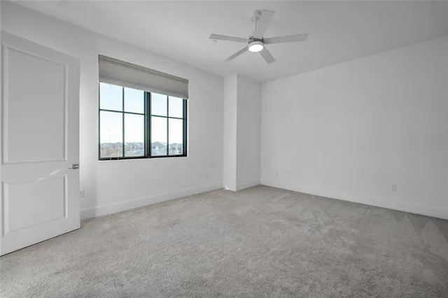 $5,900 | 5270 Town And Country Boulevard, Unit 302, Frisco, TX 75034