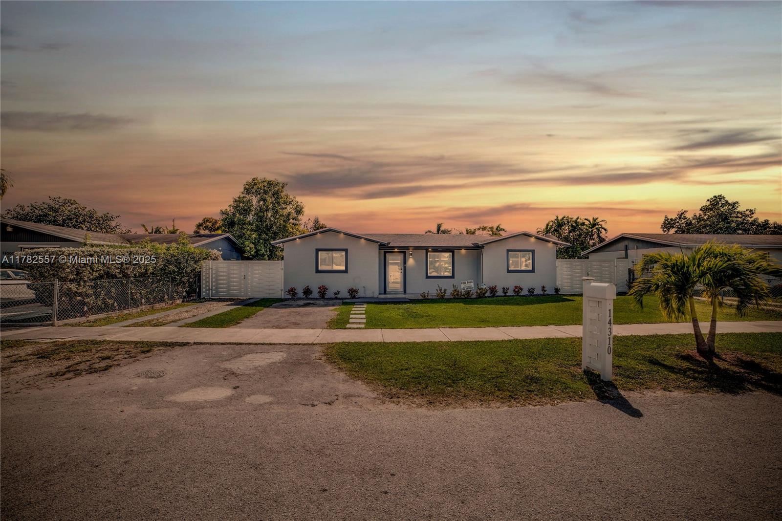 14310 Southwest 289th Street Homestead, FL 33033 - Photo 2 of 13