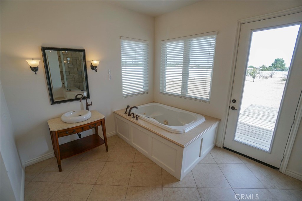 14042 Estero Road Victorville, CA 92392 - Photo 27 of 51