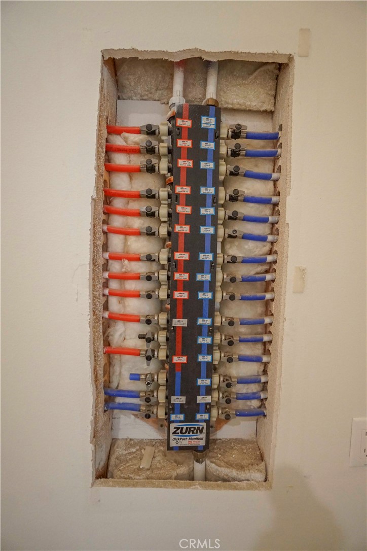 14042 Estero Road Victorville, CA 92392 - Photo 40 of 51