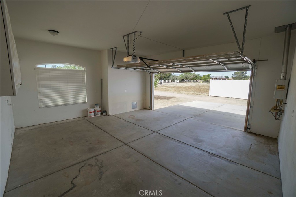 14042 Estero Road Victorville, CA 92392 - Photo 41 of 51