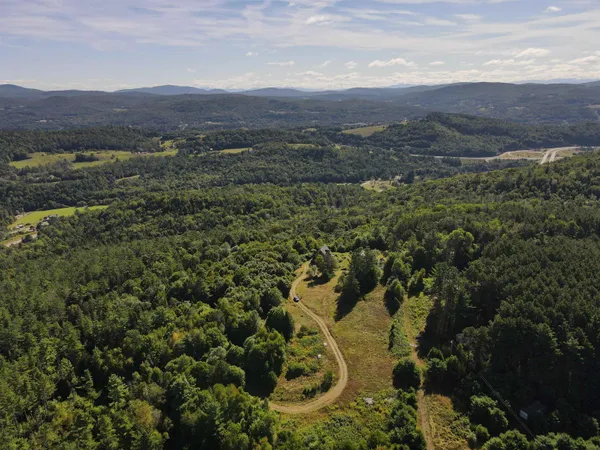 $495,000 | 820 Farr Road, St. Johnsbury, VT 05819