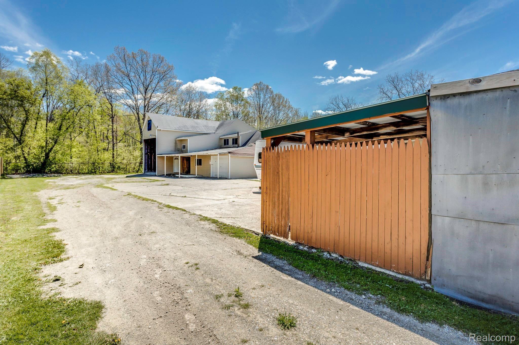 1810 Omar Road Smiths Creek, MI 48074 - Photo 42 of 53 1810 Omar Rd (9 of 53).jpg