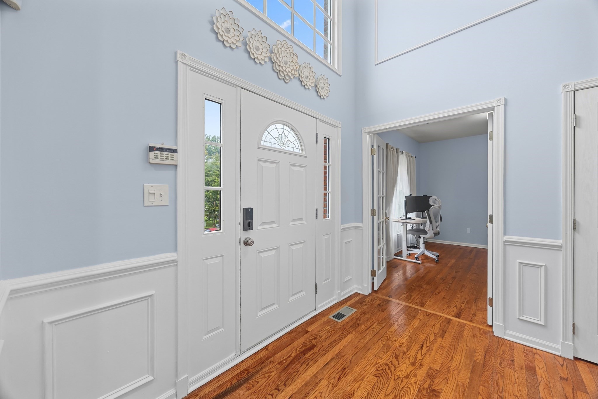 22 Faulkner Road Shrewsbury, MA 01545 - Photo 3 of 40 Gallery Image 3