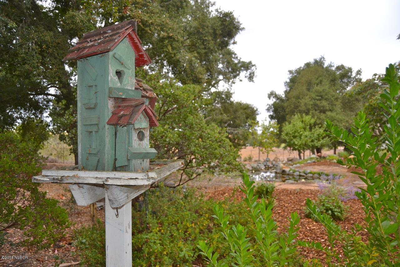 1491 Dove Meadow Road Solvang, CA 93463 - Photo 54 of 78 bird house