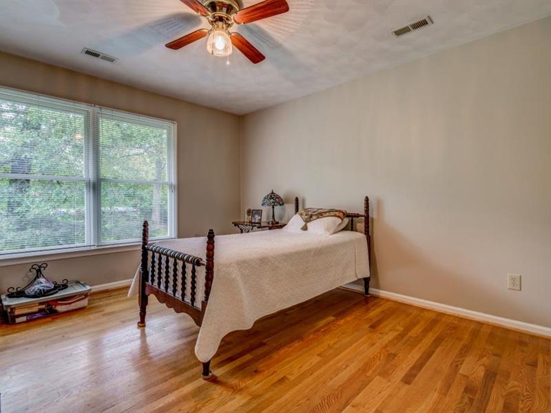 6008 2 Ford Road Roanoke, VA 24018 - Photo 25 of 40 25-6008 2 Ford Rd 025