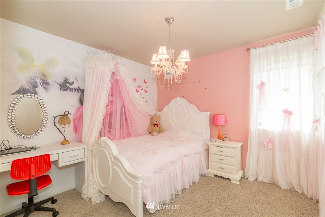 3741 Northeast 23rd Place Renton, WA 98056 - Photo 19 of 26 Gallery Image 19