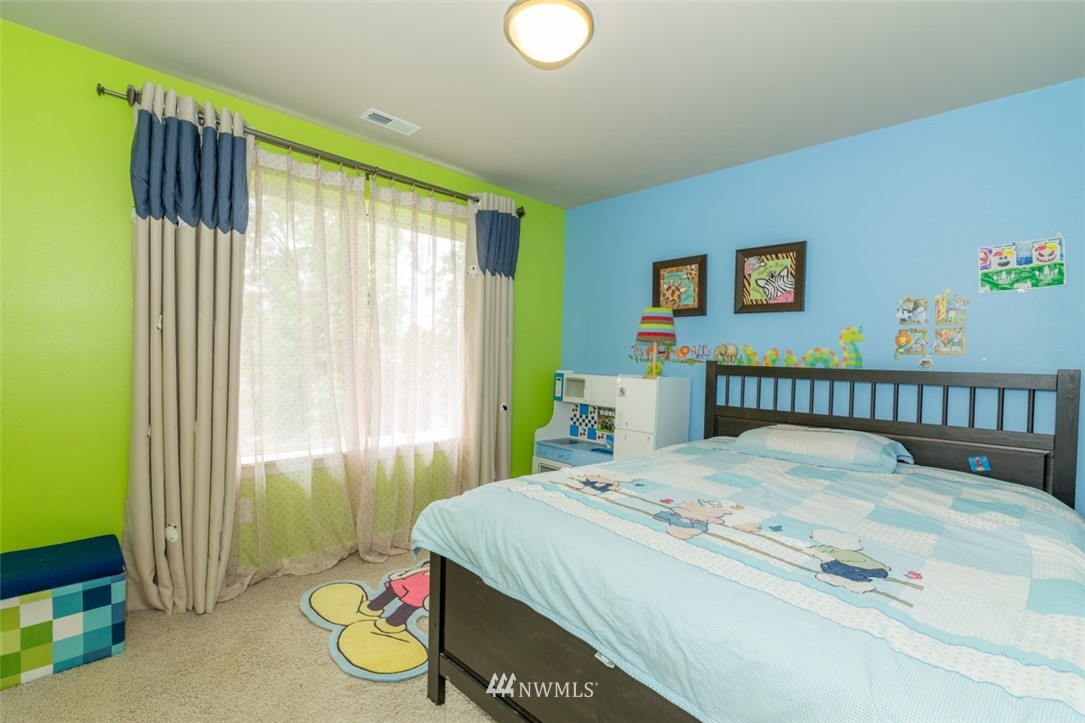 3741 Northeast 23rd Place Renton, WA 98056 - Photo 22 of 26 Gallery Image 22