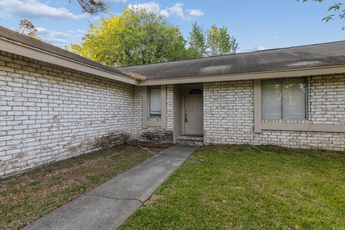4425 Algernon Drive Spring, TX 77373 - Photo 3 of 22