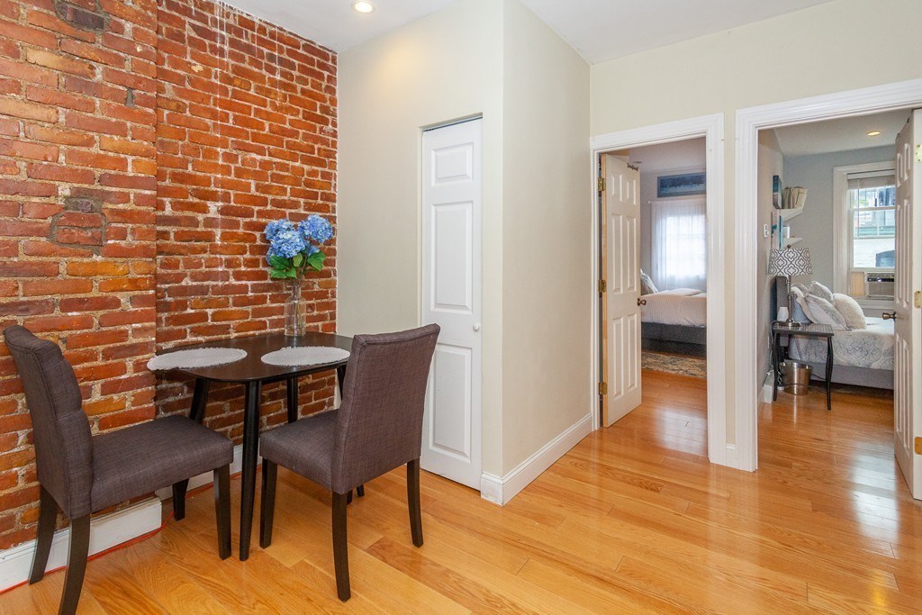 25 Clark Street, Unit 8 Boston, MA 02113 - Photo 4 of 13 Gallery Image 4