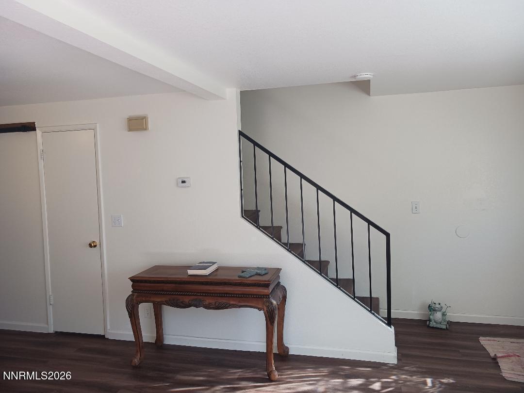 401 Allouette Way, Unit 7 Carson City, NV 89701 - Photo 11 of 27 Living Rm 1