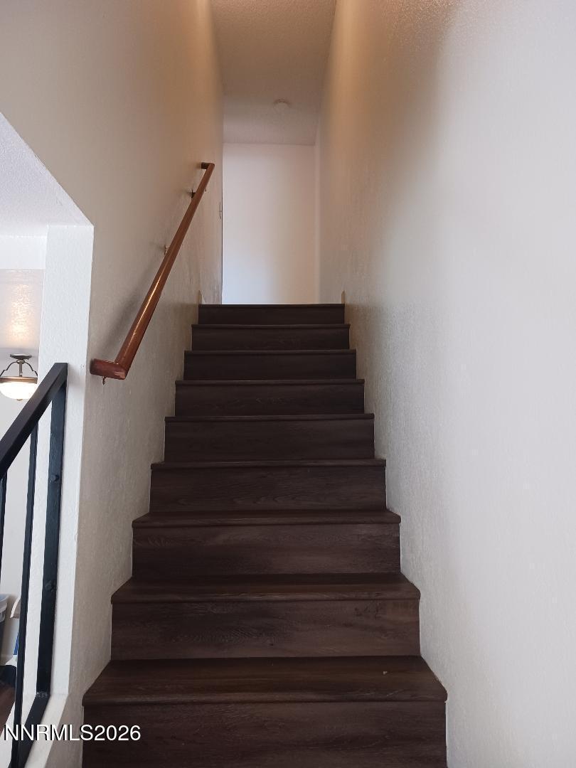 401 Allouette Way, Unit 7 Carson City, NV 89701 - Photo 12 of 27 Stairs 1