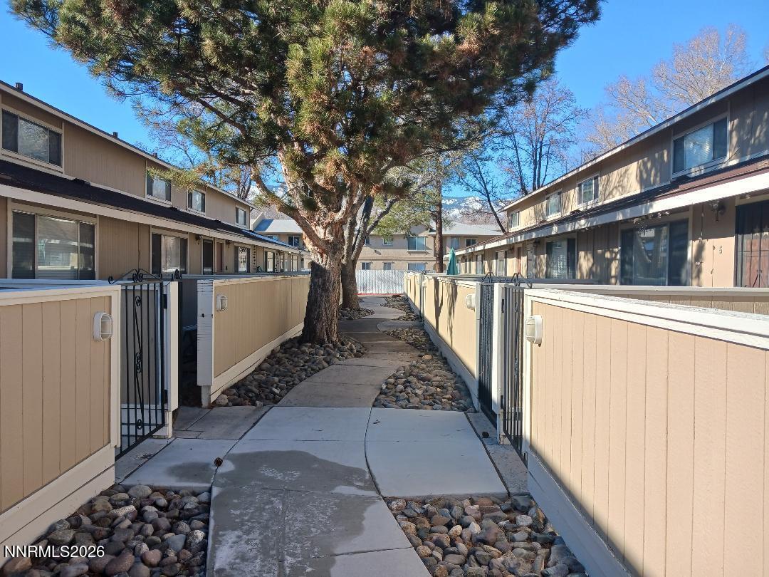 401 Allouette Way, Unit 7 Carson City, NV 89701 - Photo 23 of 27 Walkway 2