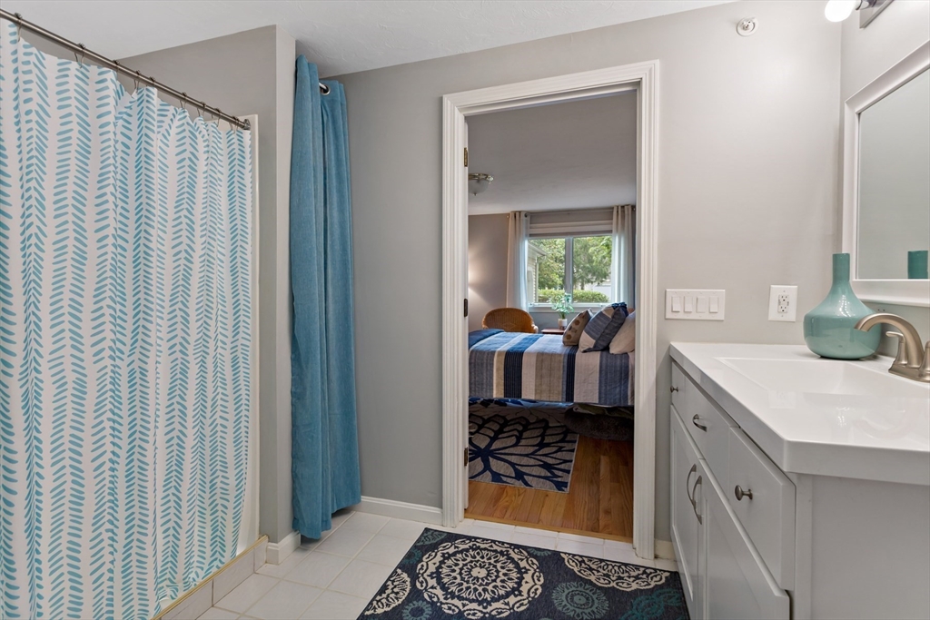 6 Friendship Court, Unit 90 Mashpee, MA 02649 - Photo 16 of 25