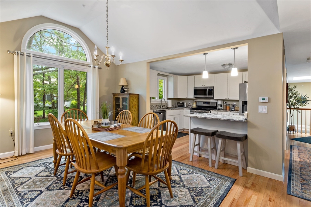 6 Friendship Court, Unit 90 Mashpee, MA 02649 - Photo 3 of 25