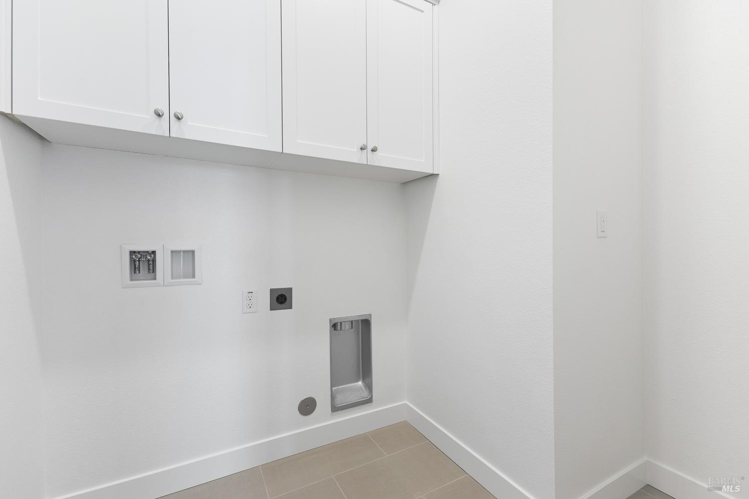 7325 Willowglen Drive Rohnert Park, CA 94928 - Photo 16 of 20 a view of storage and utility room with window