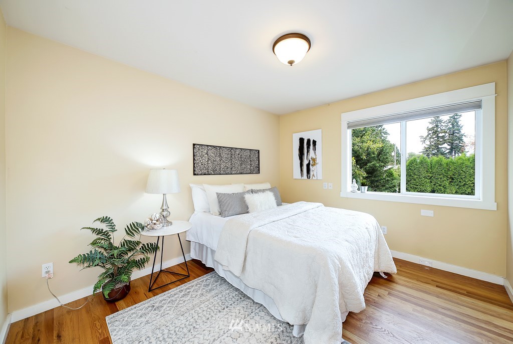 4928 Southwest Forney Street Seattle, WA 98116 - Photo 19 of 29 Gallery Image 19