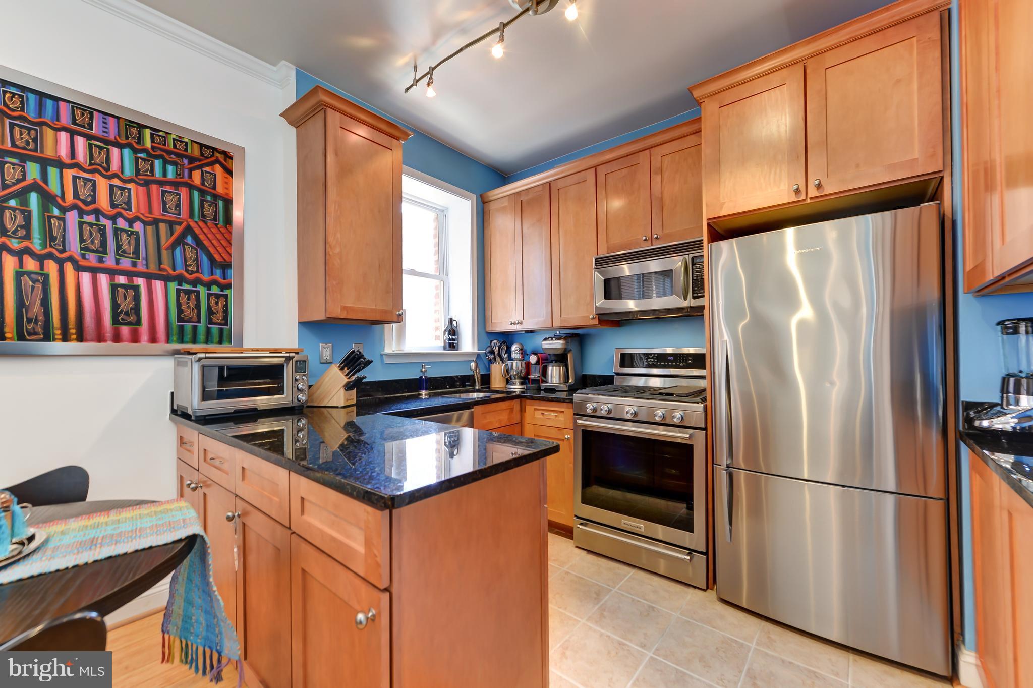 1438 Columbia Road Northwest, Unit 204 Washington, DC 20009 - Photo 8 of 27 Kitchen