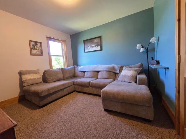 $573,000 | 1065 Higgins Hill Road, St. Johnsbury, VT 05819