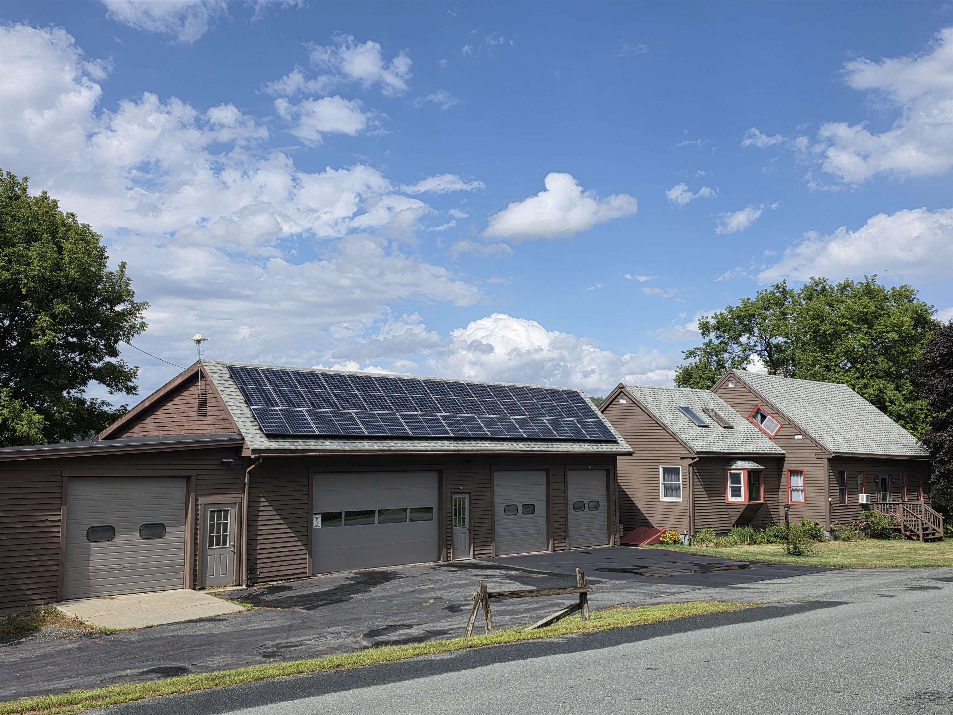 1065 Higgins Hill Road St. Johnsbury, VT 05819 - Photo 3 of 60