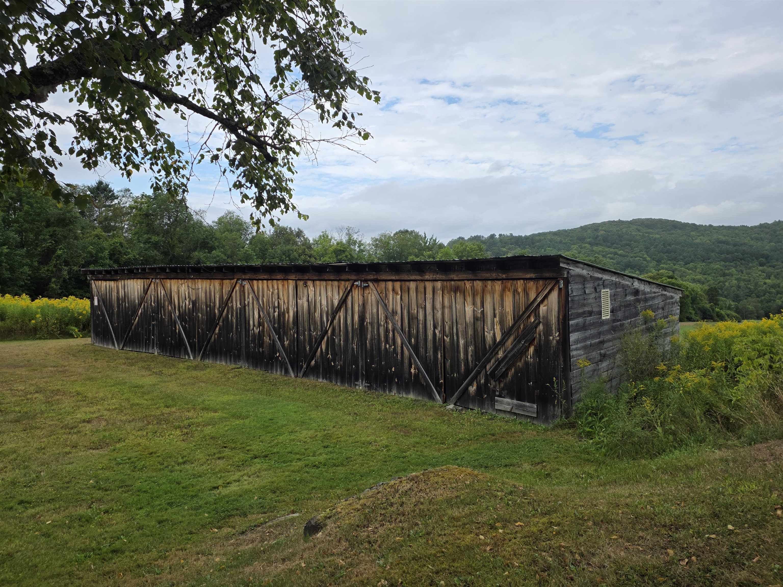 1065 Higgins Hill Road St. Johnsbury, VT 05819 - Photo 44 of 60