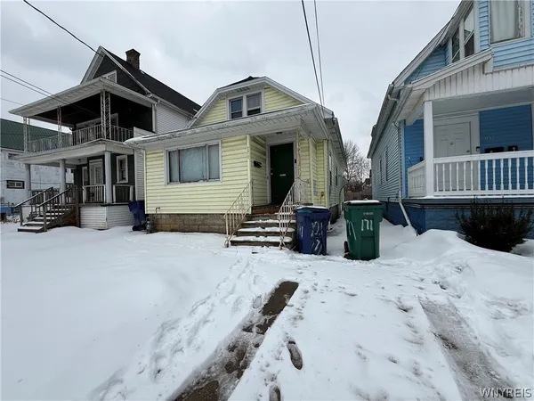 $179,900 | 171 Roesch Avenue, Buffalo, NY 14207