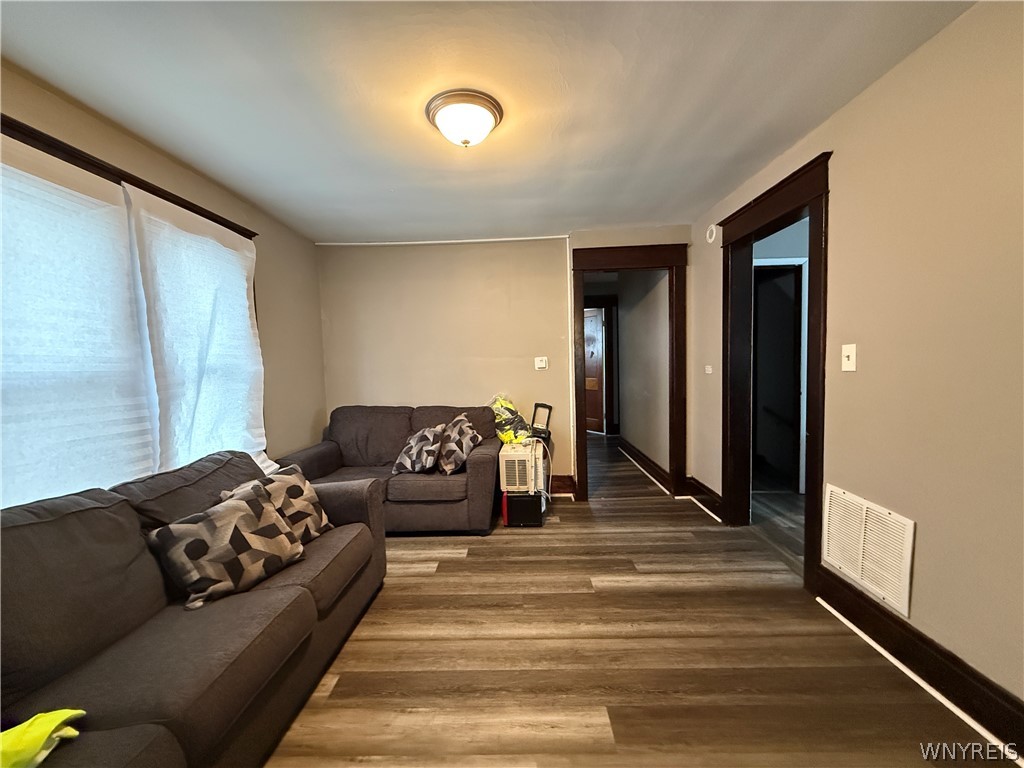 171 Roesch Avenue Buffalo, NY 14207 - Photo 6 of 21