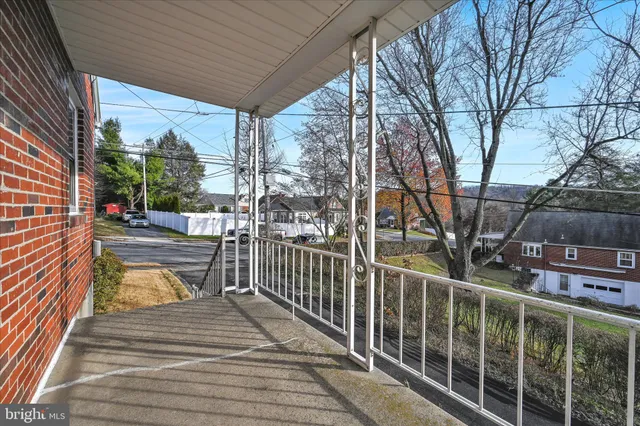 $250,000 | 306 Sycamore Street, Mohnton, PA 19540