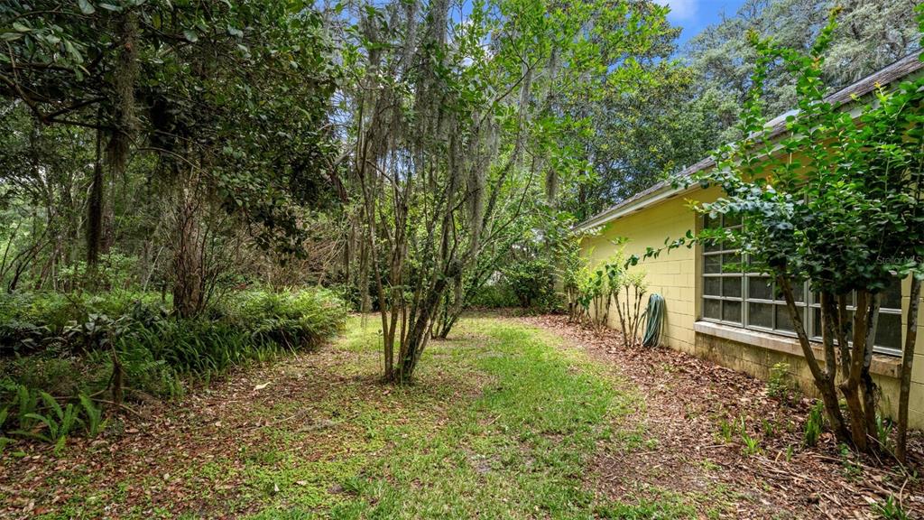 1237 Cardinal Lane DeLand, FL 32720 - Photo 71 of 83