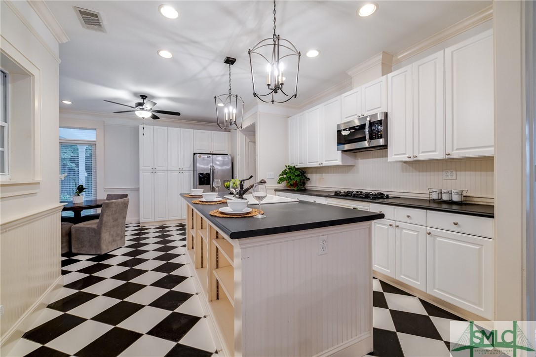 129 Brompton Road Savannah, GA 31410 - Photo 11 of 39 Gallery Image 11