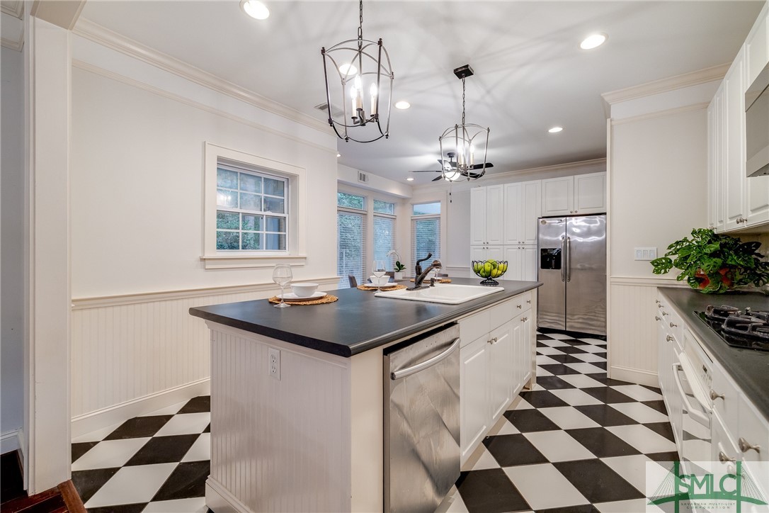 129 Brompton Road Savannah, GA 31410 - Photo 12 of 39 Gallery Image 12