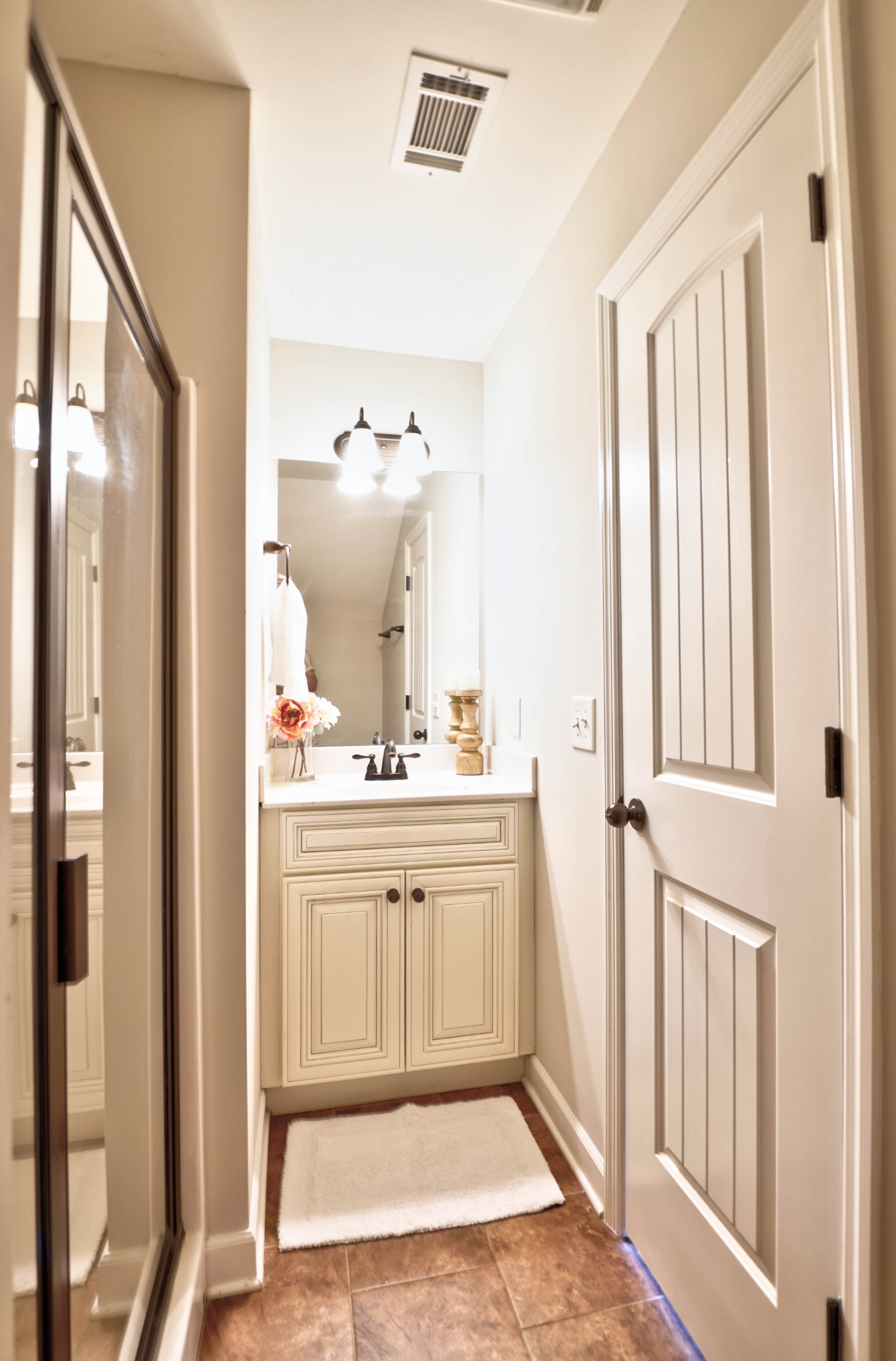 221 Abbey Road Lebanon, TN 37090 - Photo 30 of 36 a bathroom with a sink and a mirror