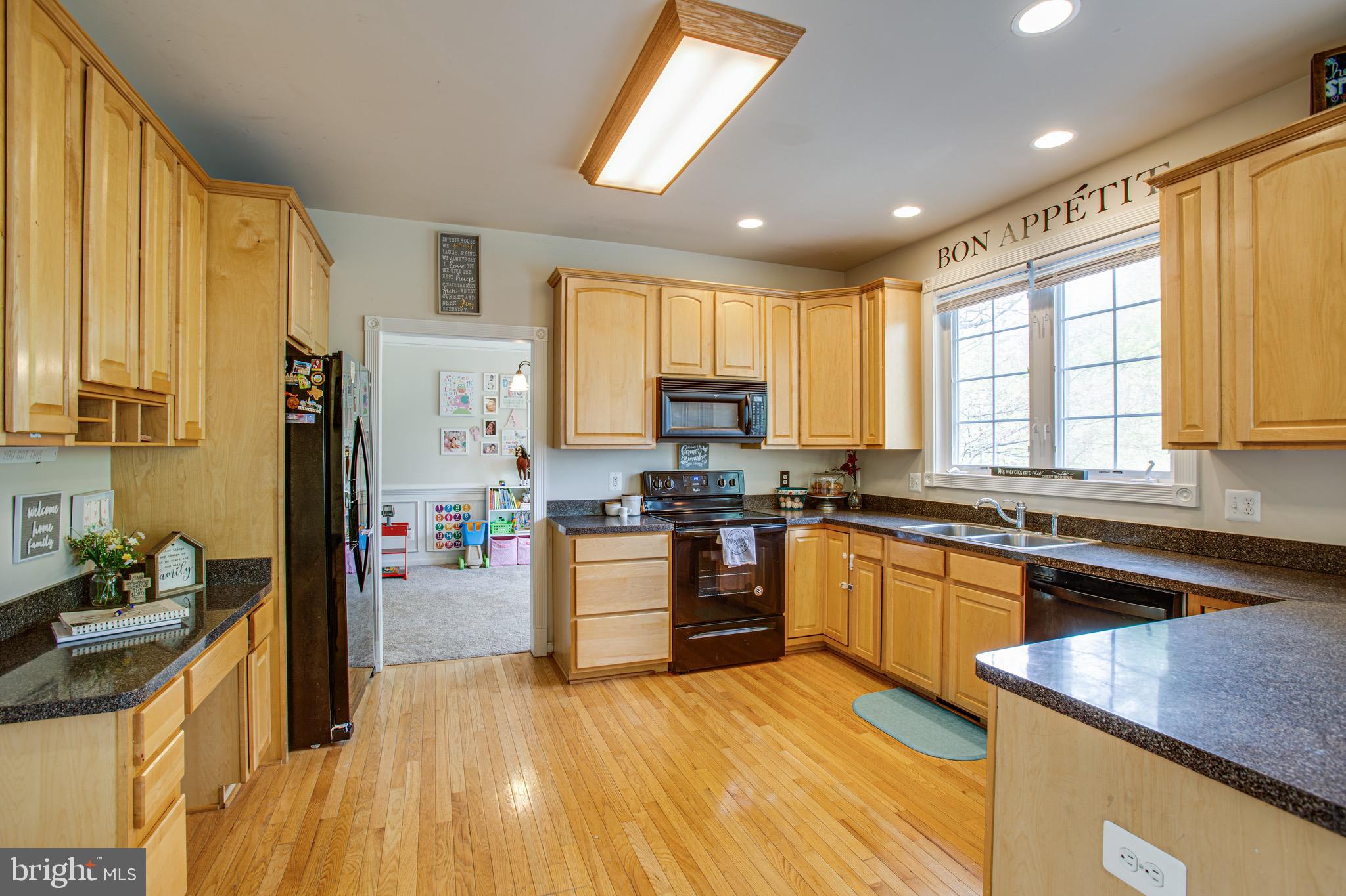 74 Clark Patton Road Fredericksburg, VA 22406 - Photo 17 of 47 Kitchen