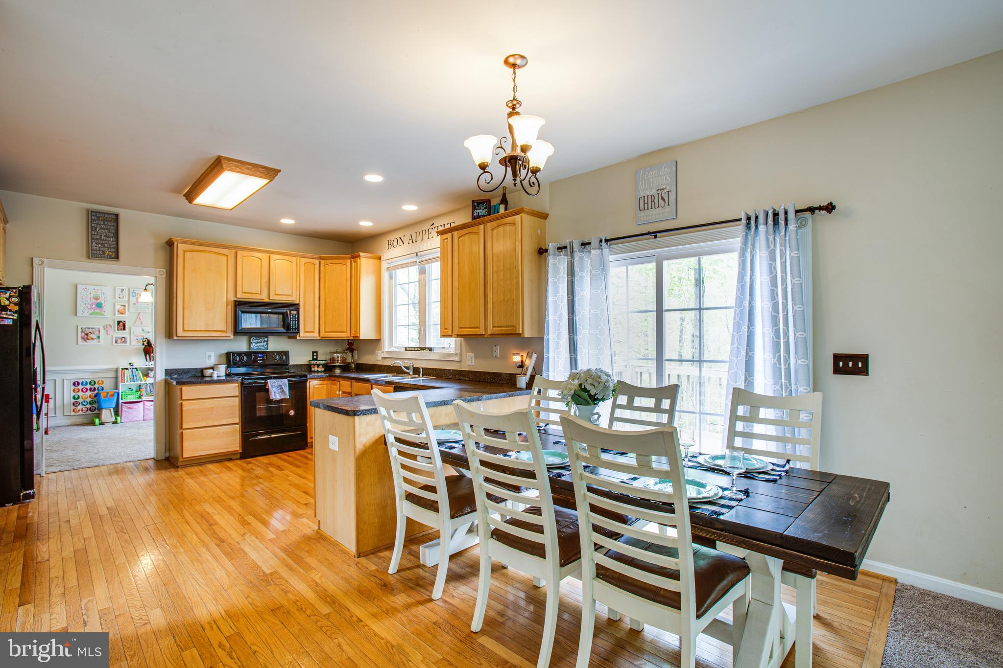 74 Clark Patton Road Fredericksburg, VA 22406 - Photo 19 of 47 Breakfast Area