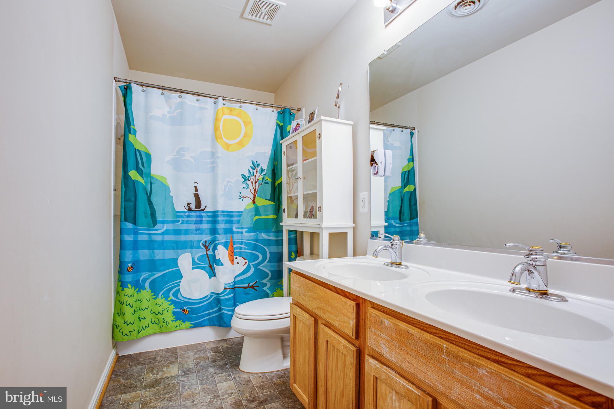 74 Clark Patton Road Fredericksburg, VA 22406 - Photo 39 of 47 Hall Bathroom