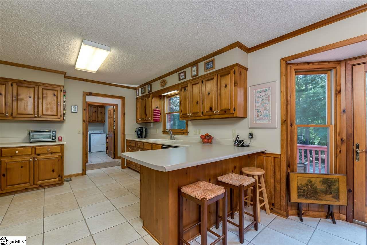 384 Martin Walker Road Mill Spring, NC 28756 - Photo 12 of 36