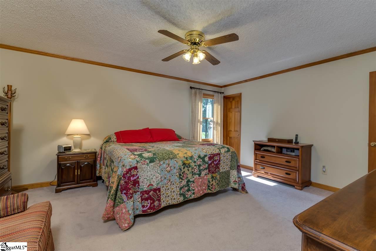 384 Martin Walker Road Mill Spring, NC 28756 - Photo 9 of 36