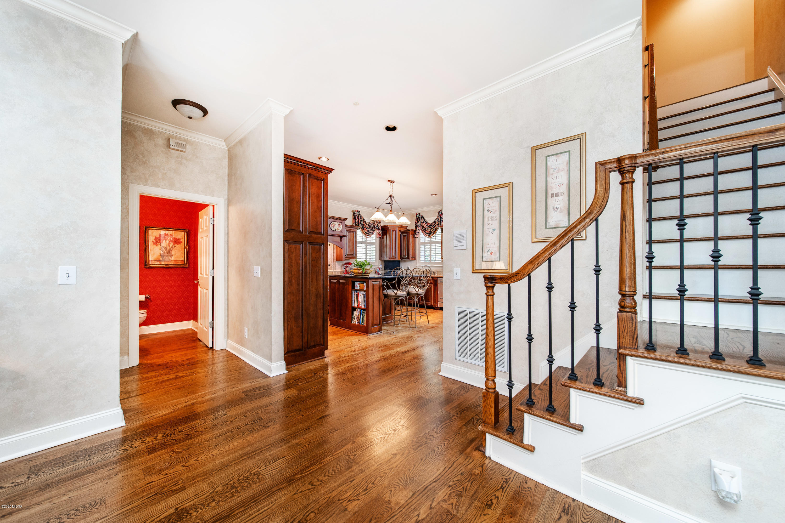 6356 New Forsyth Road Macon, GA 31210 - Photo 28 of 52 a view of entryway and hall with wooden floor