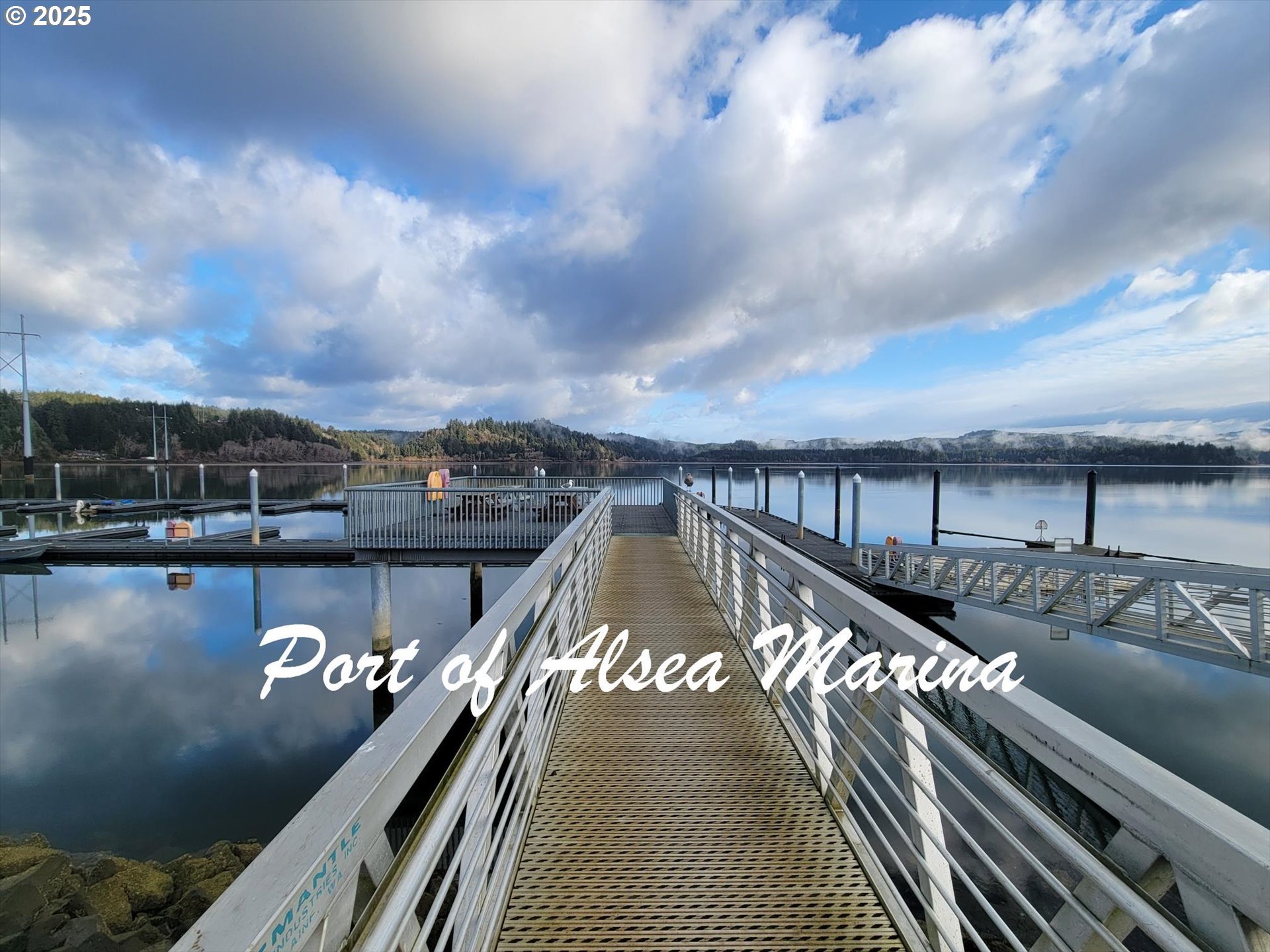 1822 Northwest View Ridge Drive Waldport, OR 97394 - Photo 16 of 17 a view of balcony and yard