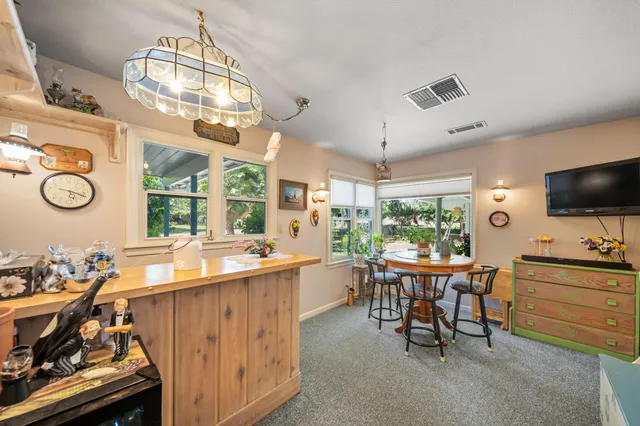 $1,199,900 | 2940 Felstet Lane, Redding, CA 96001