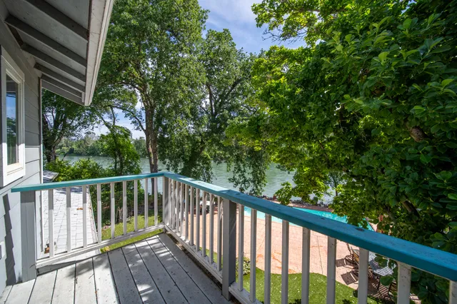 $1,199,900 | 2940 Felstet Lane, Redding, CA 96001