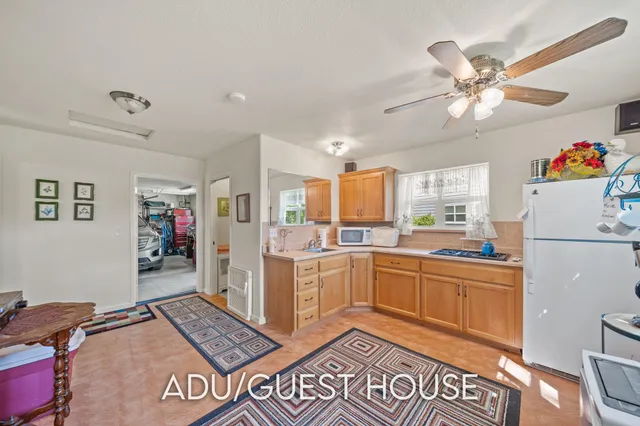 $1,199,900 | 2940 Felstet Lane, Redding, CA 96001