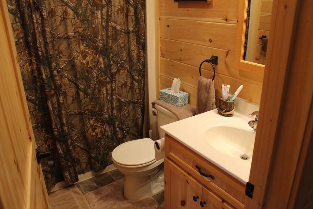 213 Dutchtown Road Butler, PA 16002 - Photo 9 of 38 Gallery Image 9