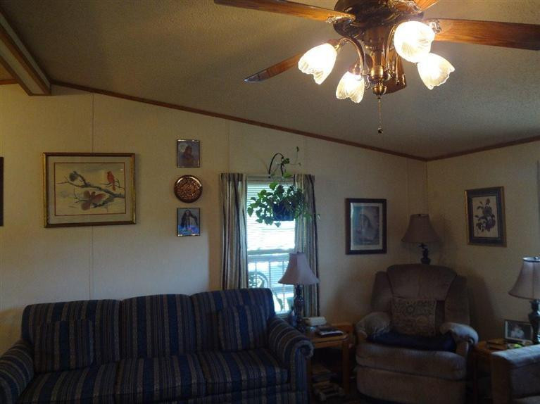 3641 Ecton Road Winchester, KY 40391 - Photo 7 of 29 Photo 7