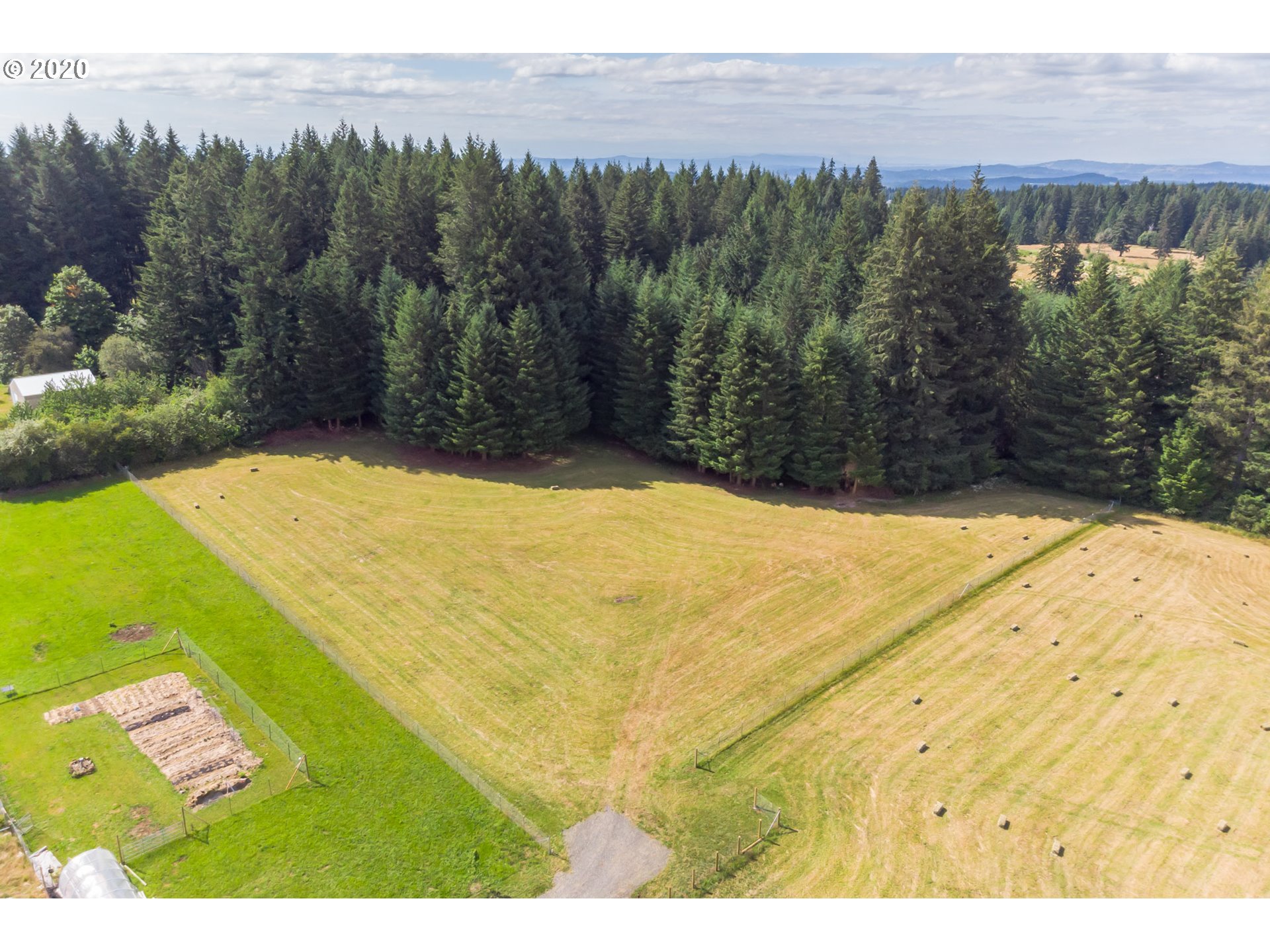 21353 South Upper Highland Road Beavercreek, OR 97004 - Photo 1 of 23 Gallery Image 1